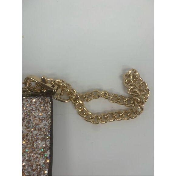 Sparkly Wristlet - Picture 4 of 5